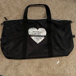 VS Duffle Bag